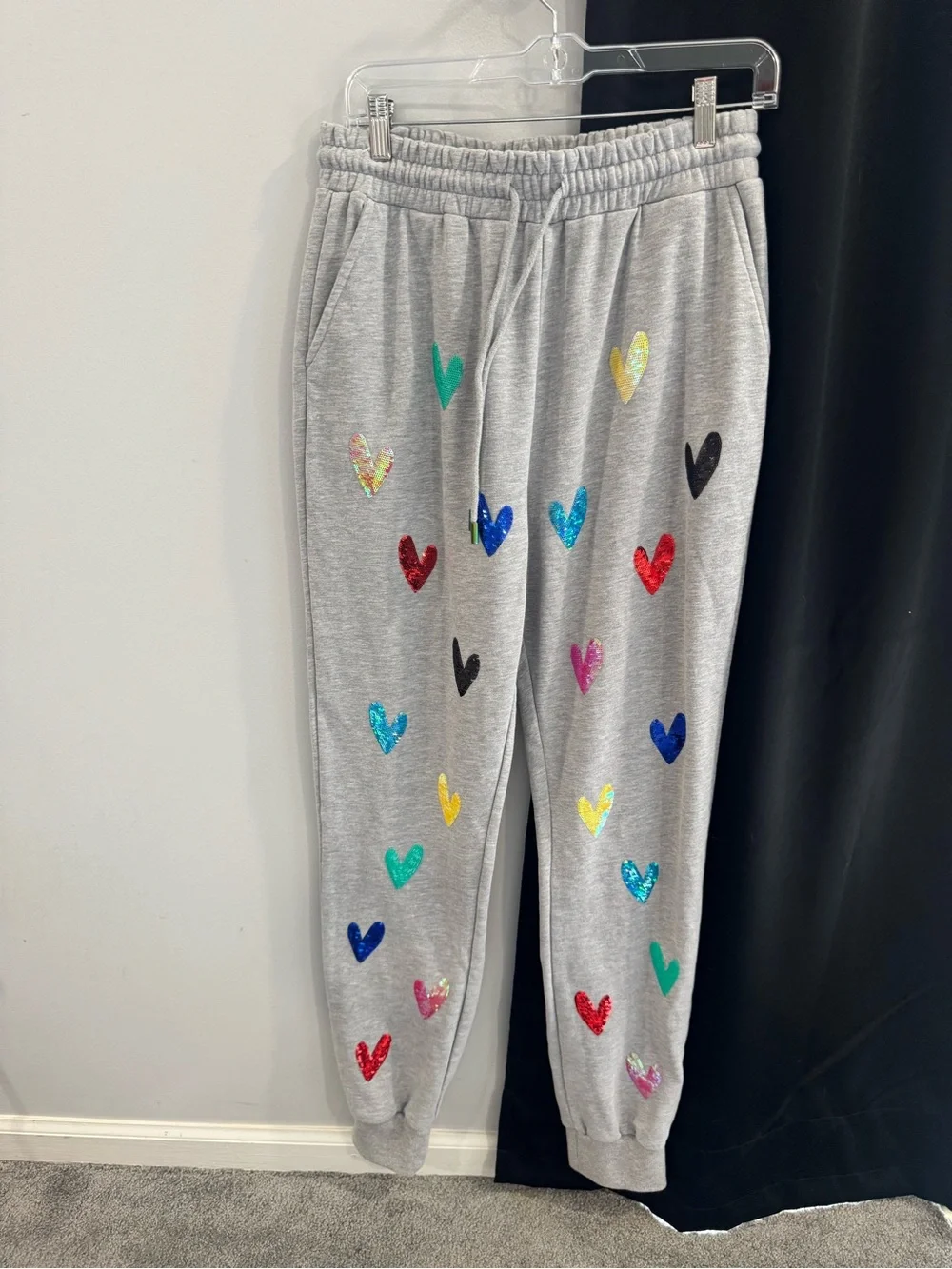 Queen of Sparkles Grey Heart Sweatpants and Sweatshirt Set - Picture 6 of 9
